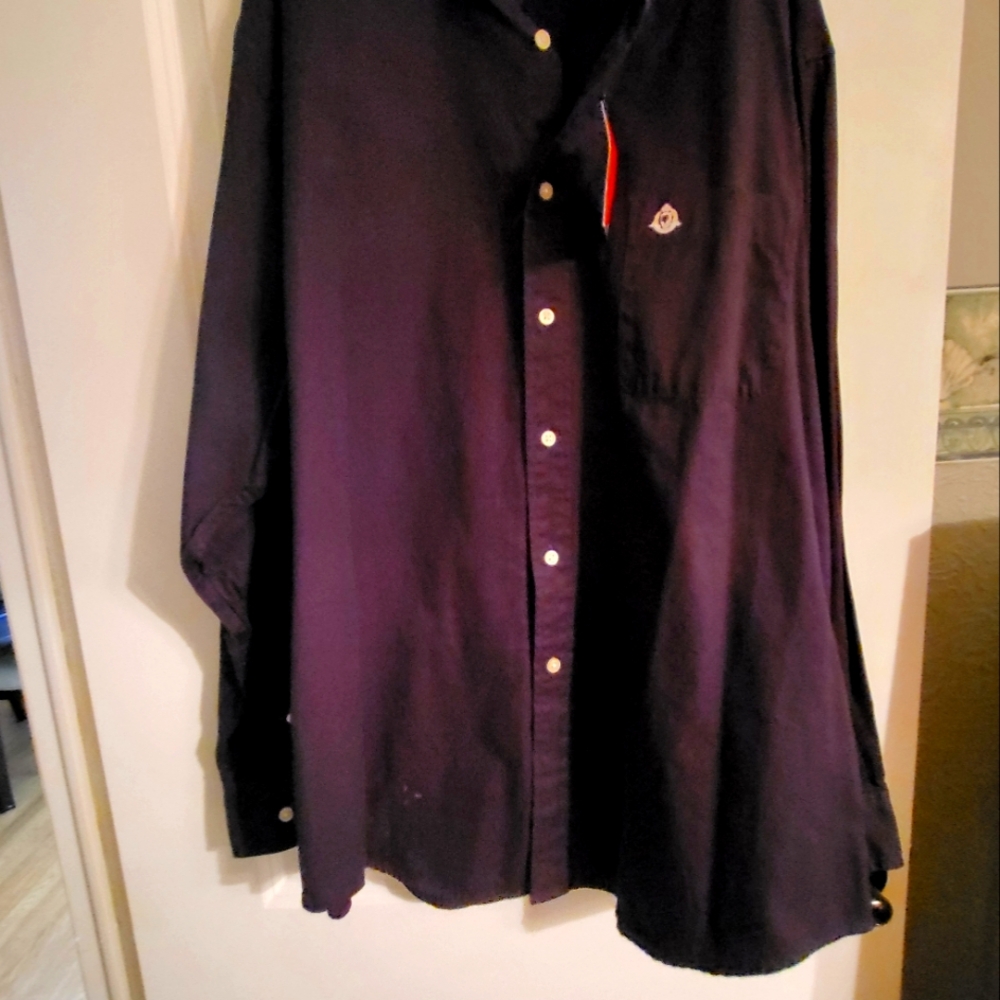 Long sleeve dark Navy round tree and yorke